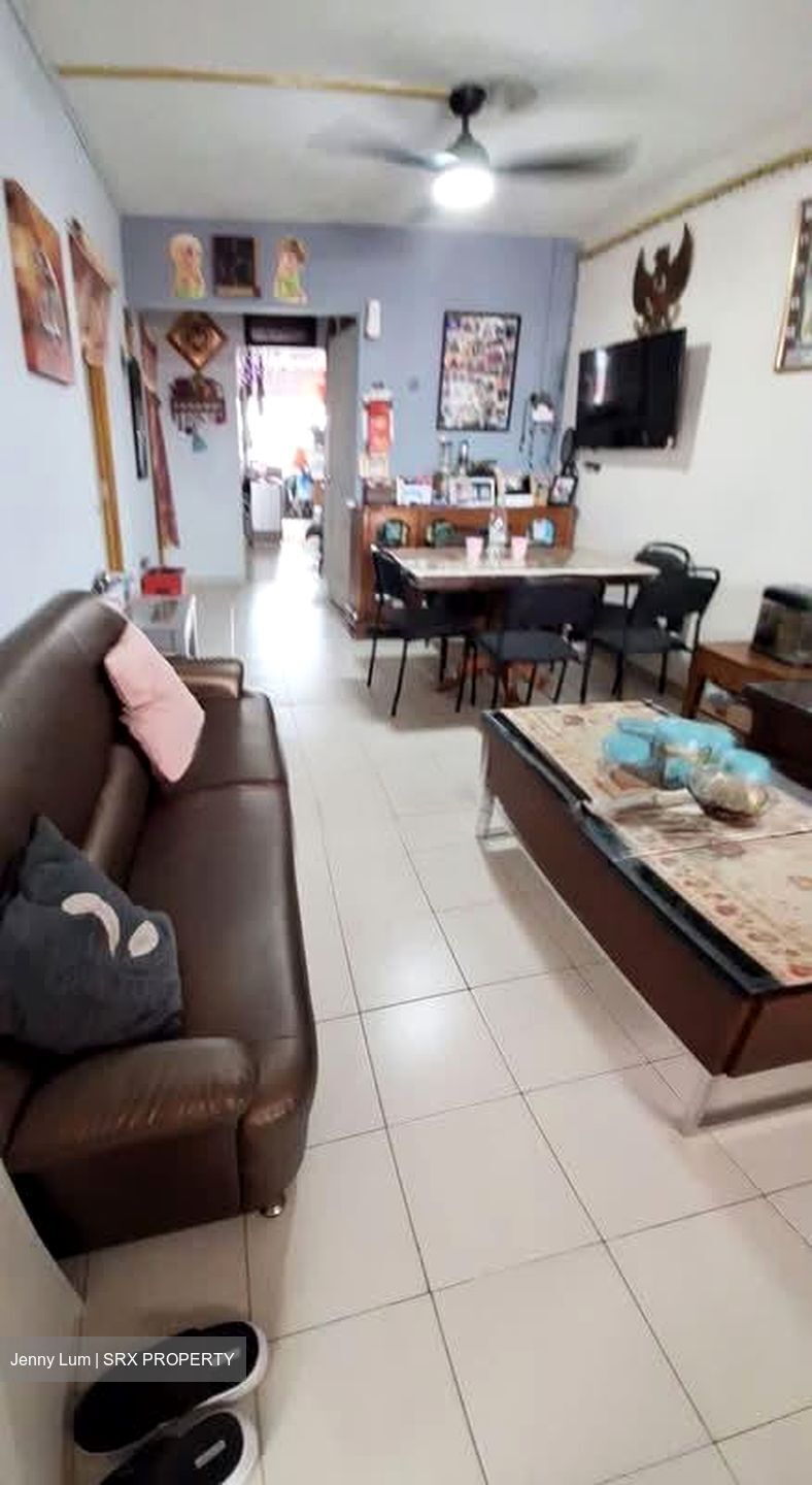 Blk 414 Bukit Batok West Avenue 4 (Bukit Batok), HDB 3 Rooms #556530281